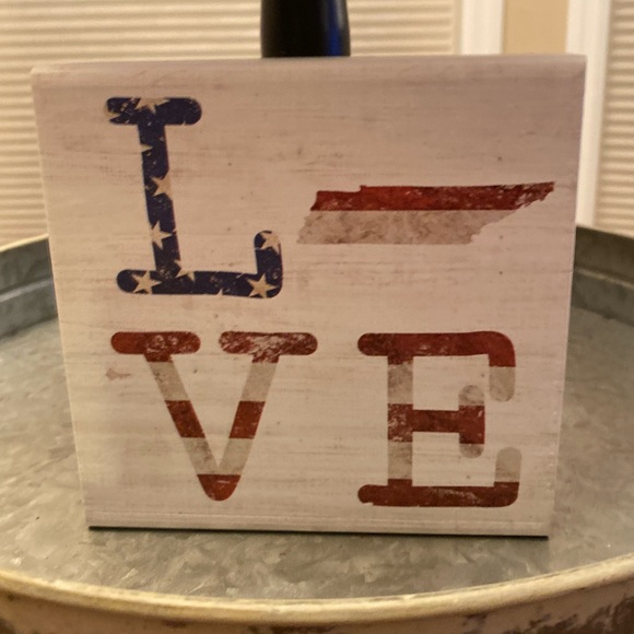 Patriotic Tennessee Love Wood Sign For Tier Trays Tabletop or Shelf, State Of TN - Picture 4 of 14